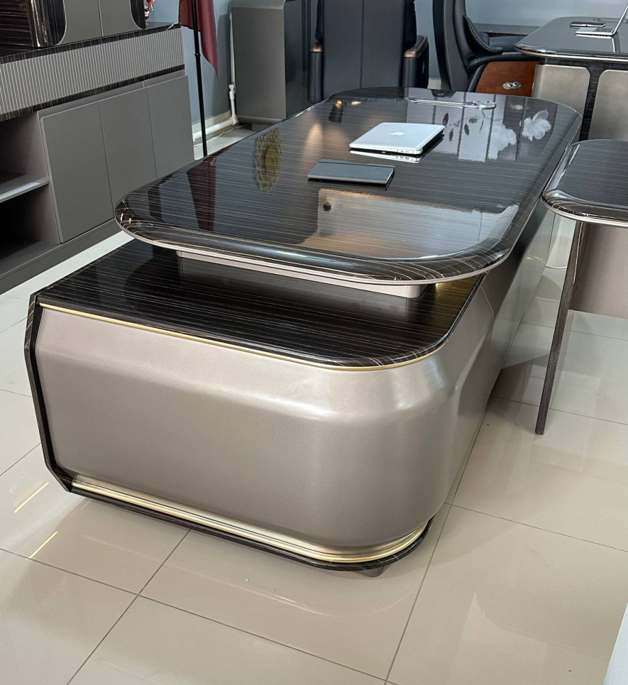 Стол руководителя Afflatus HDA03-2410