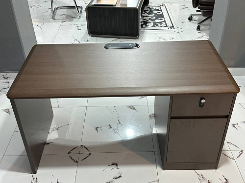 Офисный стол Comfort LJA16-1407