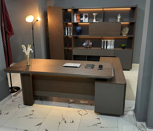 Стол для руководителя Comfort LJA19-2618